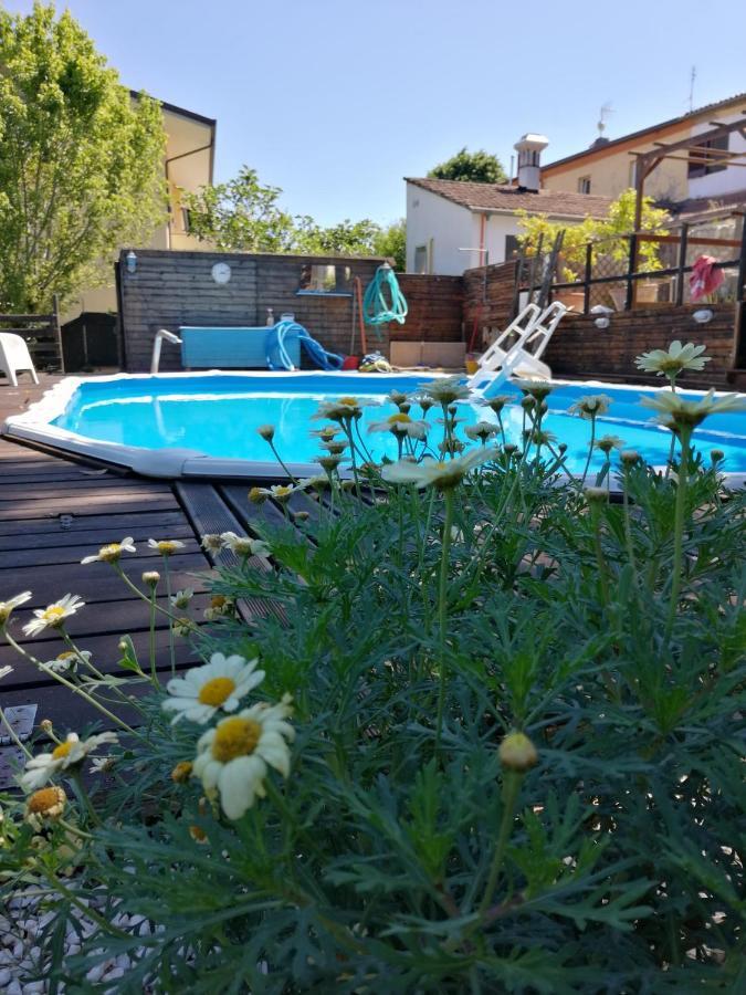 Bed and Breakfast Ca'Silvia San Savino  Екстер'єр фото