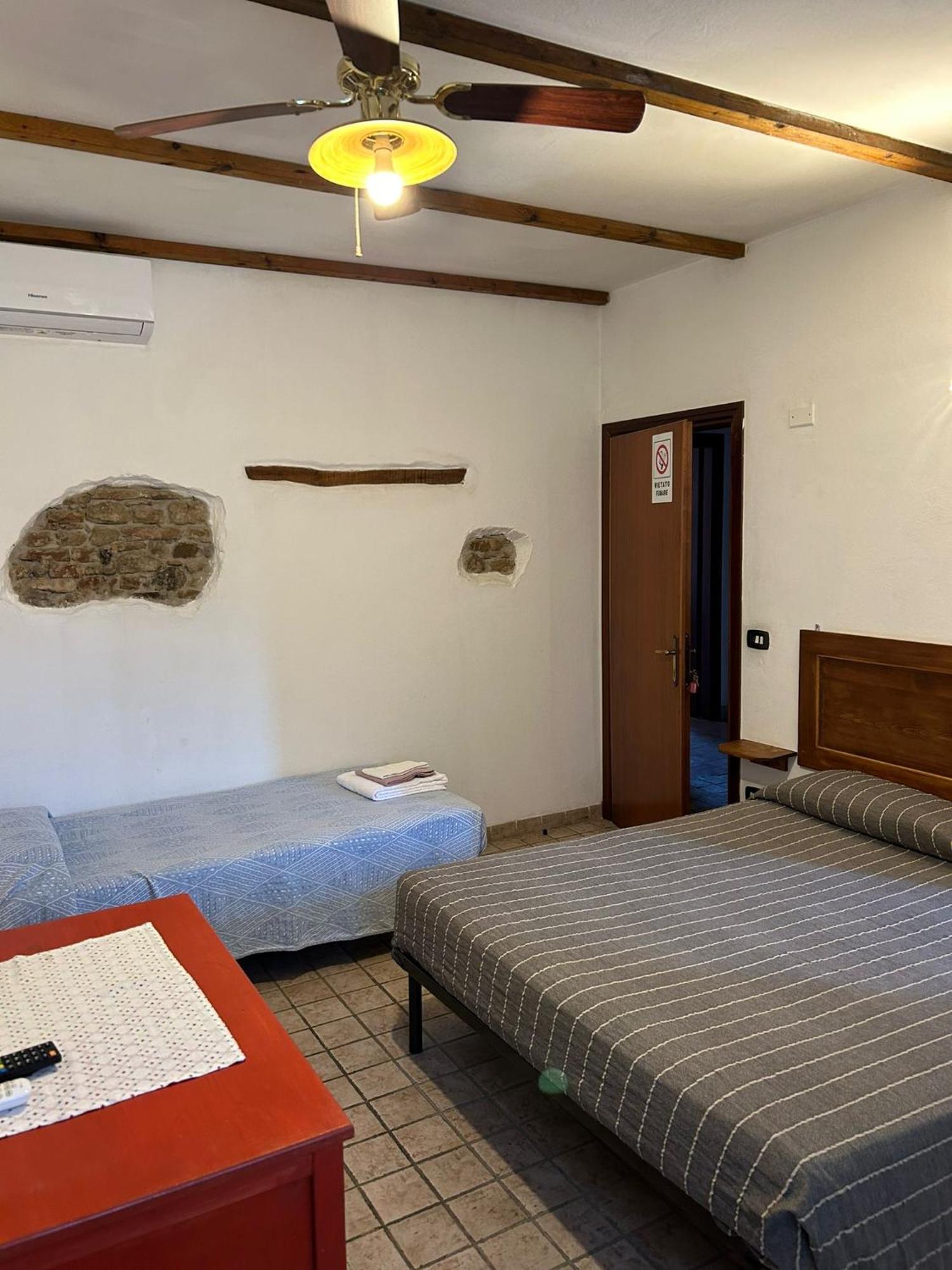 Bed and Breakfast Ca'Silvia San Savino  Екстер'єр фото